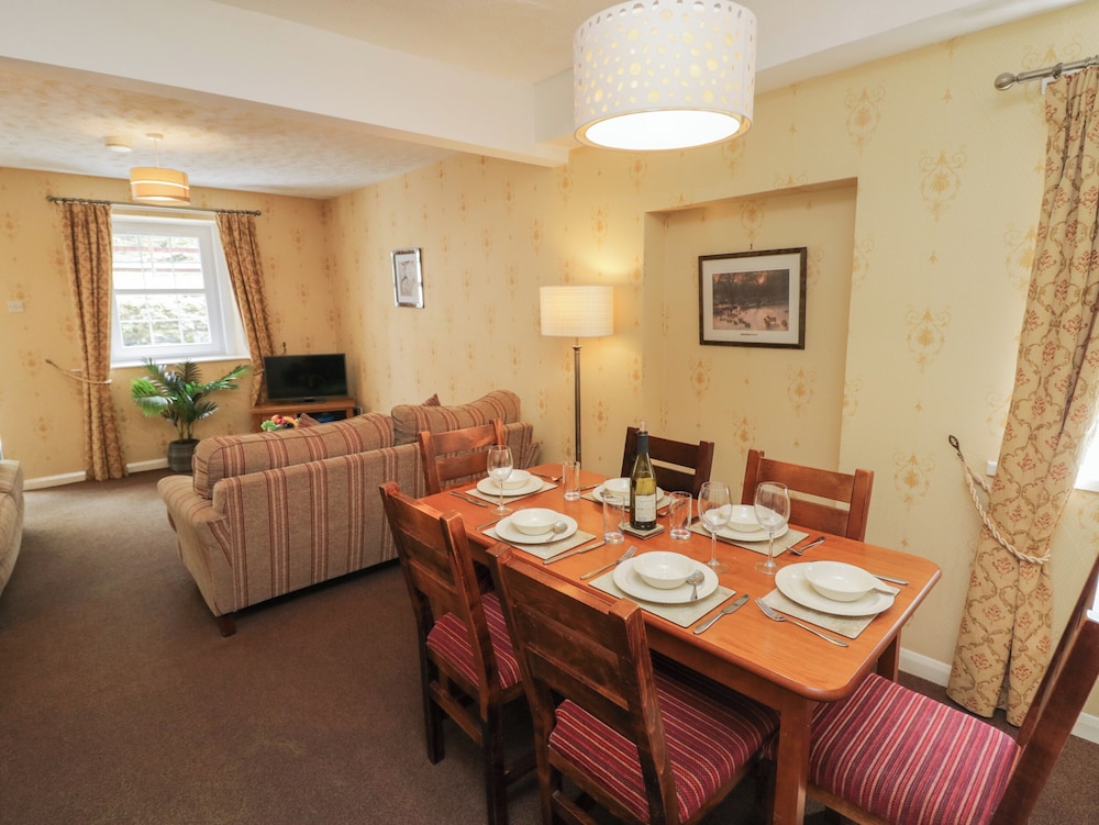 Garden Cottage No 2