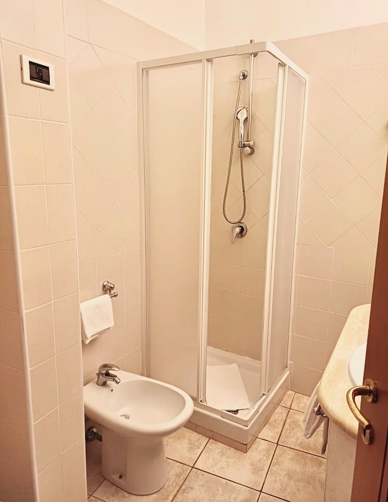Hotel with swimming-pool in Arborea photo 4