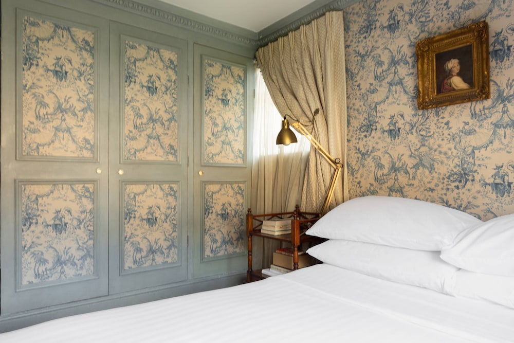 Lilyville Road III by Onefinestay