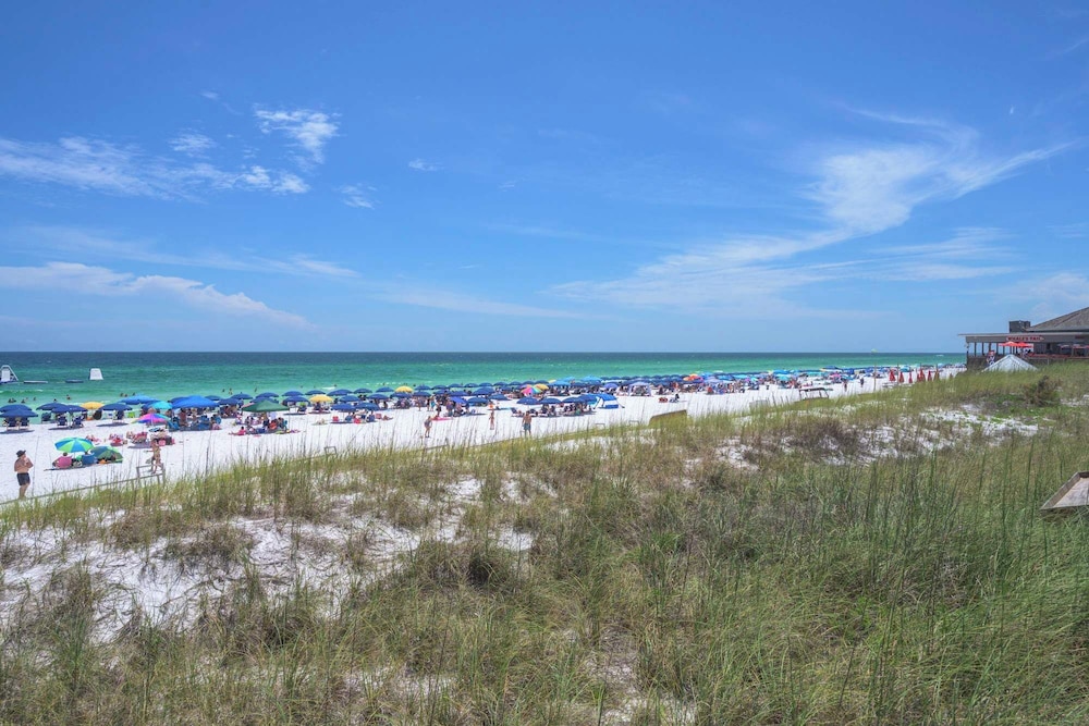 Seascape - Across From Pool and Tennis - Beach