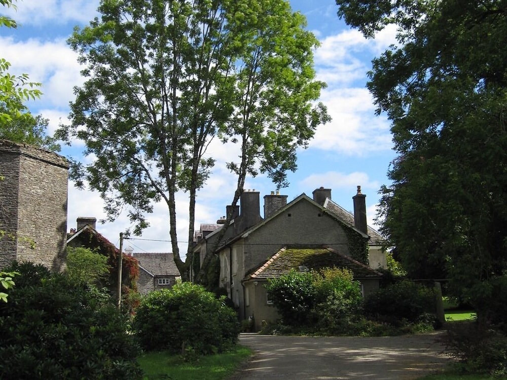 Glynhir Mansion