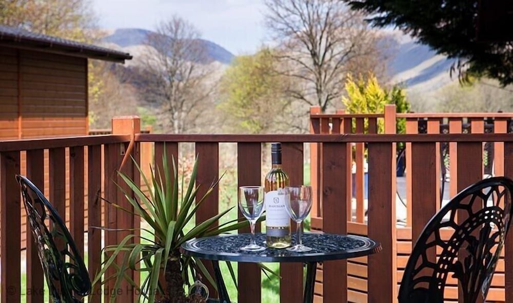 Hideaway Lodge