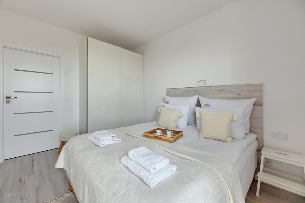 Seaside Gdańsk Letnica by Downtown Apartments