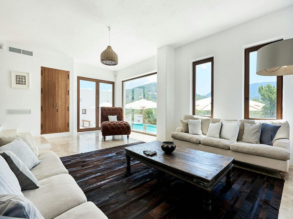 Holiday Home With sea View