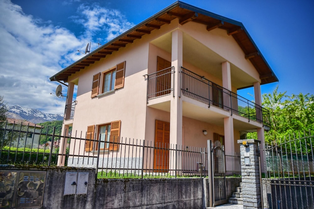 Casa Federica - IBR in Gravedona view 3