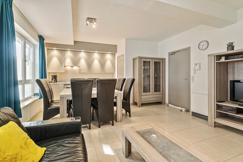 Apartment in Blankenberge Near the Marina