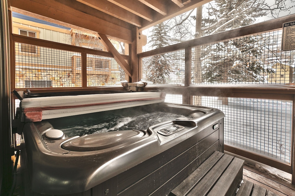 Park City Ski Resort - Town Pointe Condos