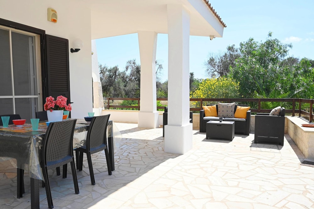 Villa Lino With Pool by Wonderful Italy