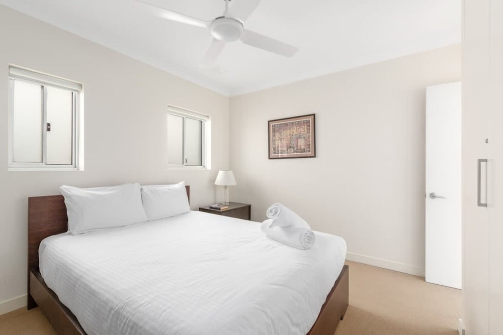 Beachfront Luxury 3 Beds With Ocean View Balcony