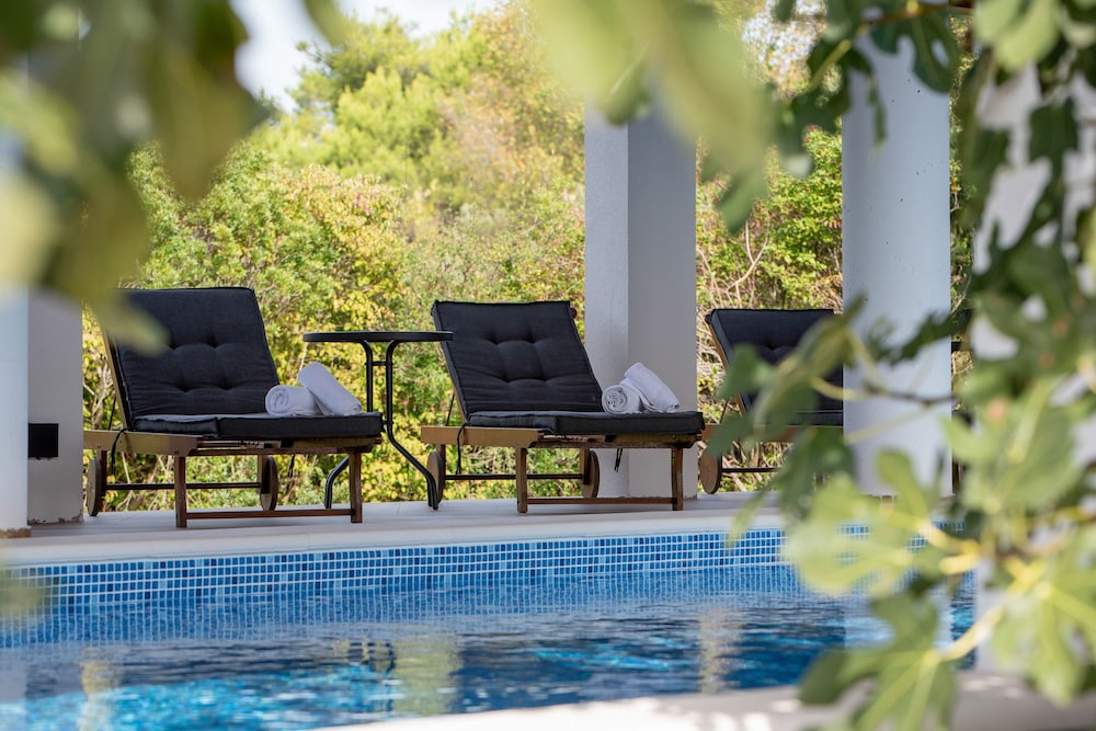 Aparthotel Plat