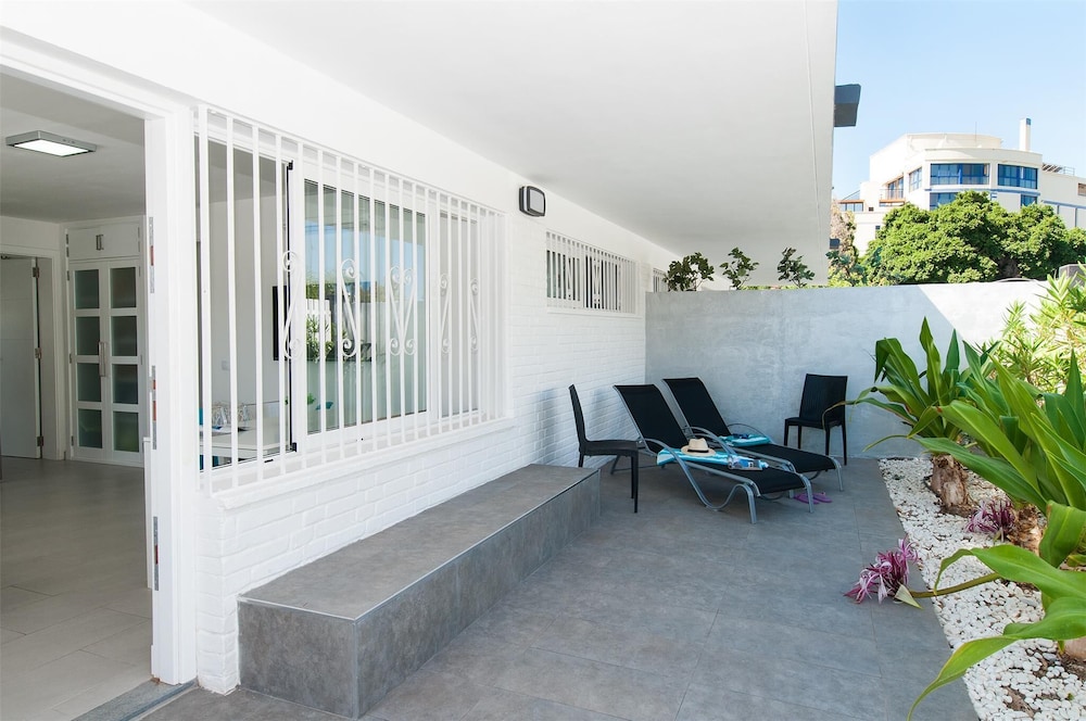 Holiday House for 4 Persons, With Swimming Pool, Near the Beach photo 5