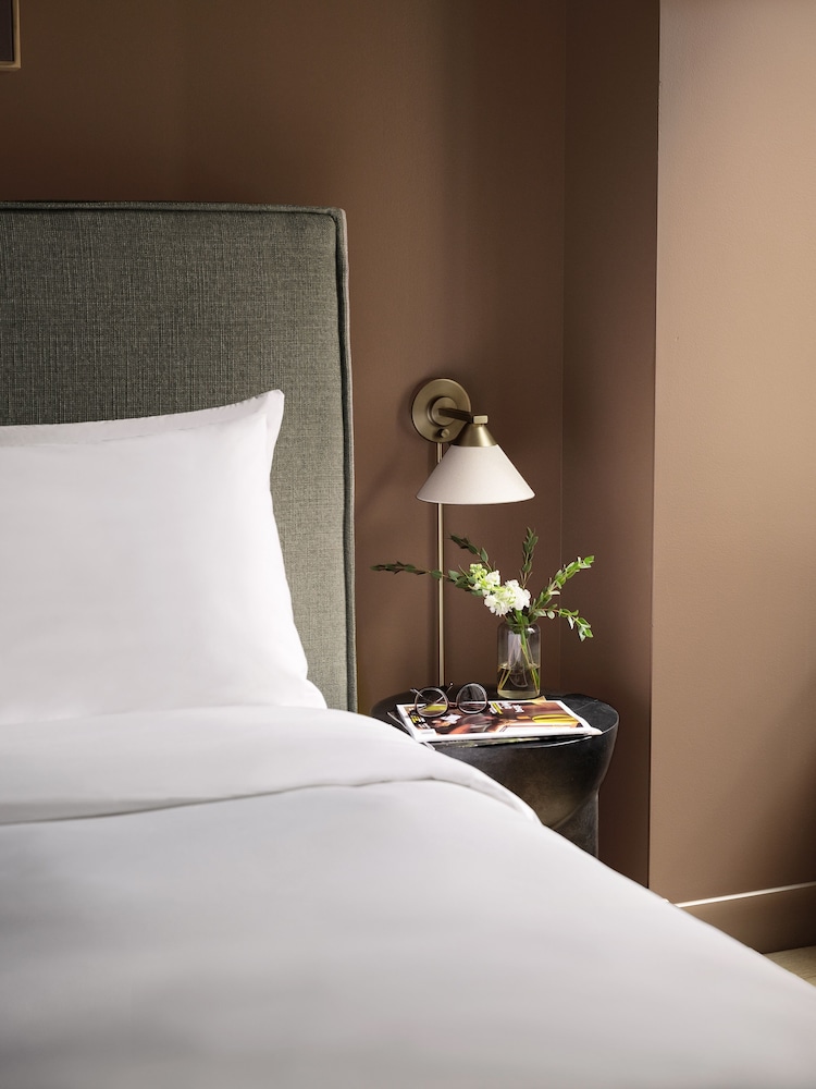 Sonder by Marriott Bonvoy Onterie Apartments Magnificent Mile
