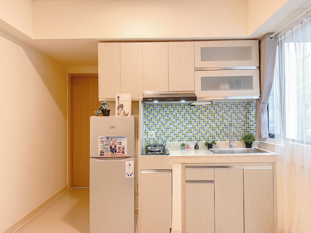 Cozy And Minimalist 2Br Apartment At Meikarta