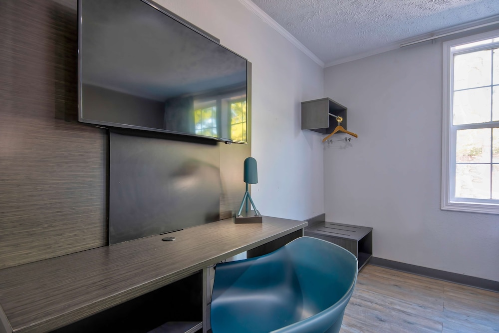 Motel 6 Stafford, TX – SW Houston - Sugarland view 4