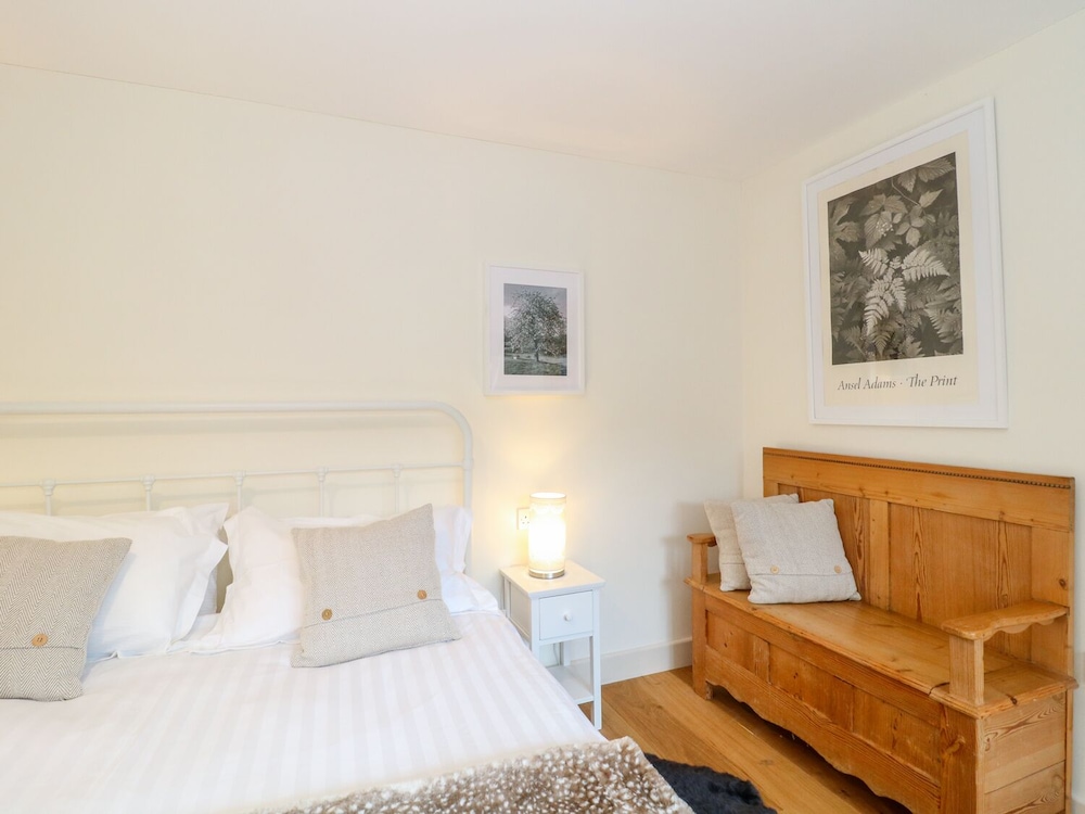 Yeovil Vacations - Shippon Barn - Property Image 5