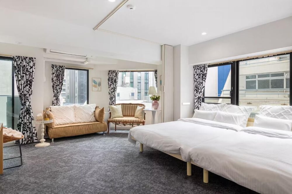 Toranomon Guesthouse 5F