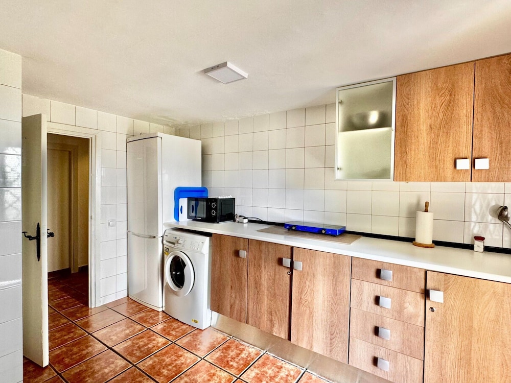 Rural Apartment With Direct Access to the Pool