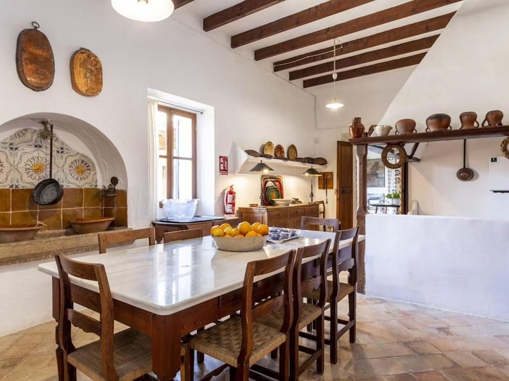Countryside Villa With Terrace