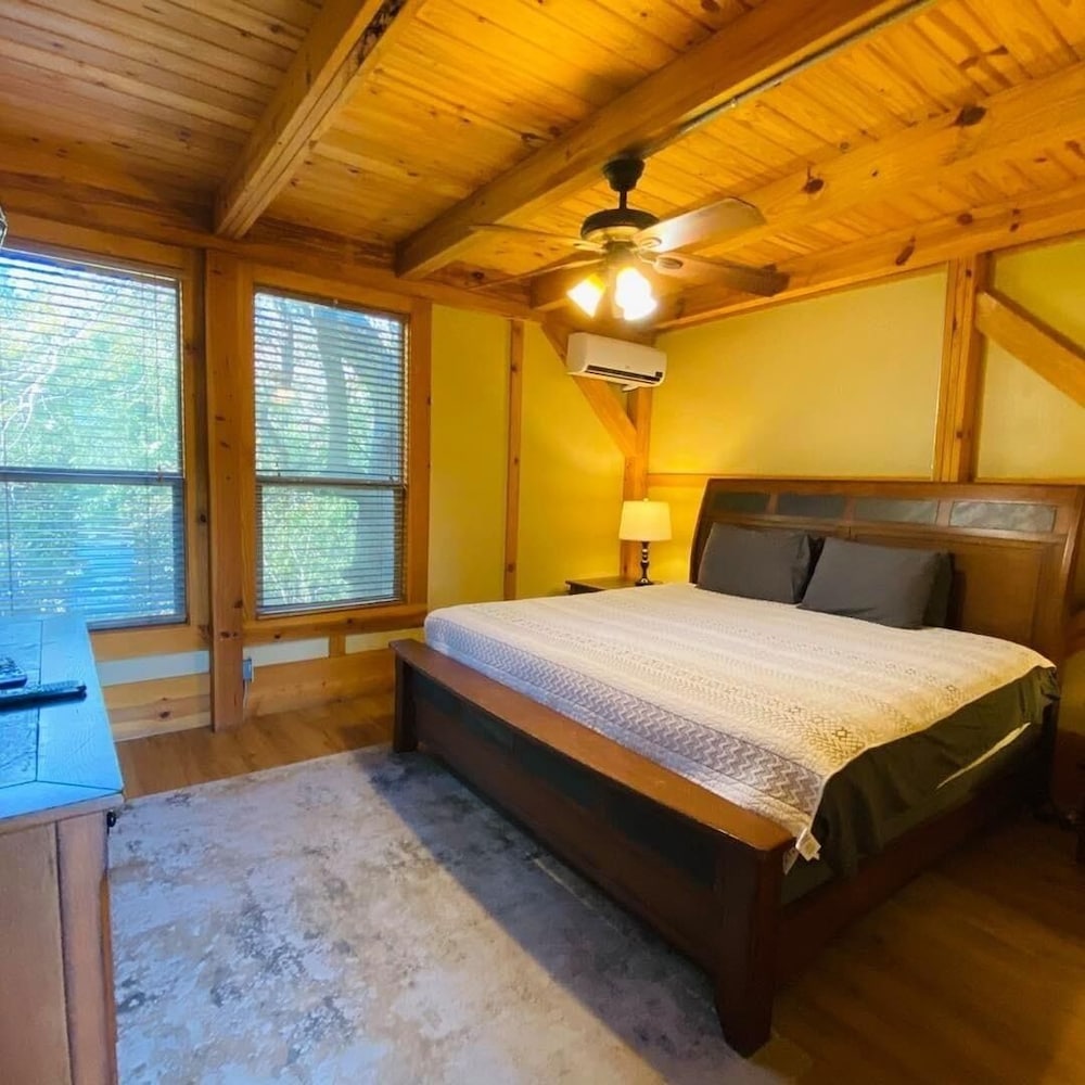 Geronimo Creek Retreat