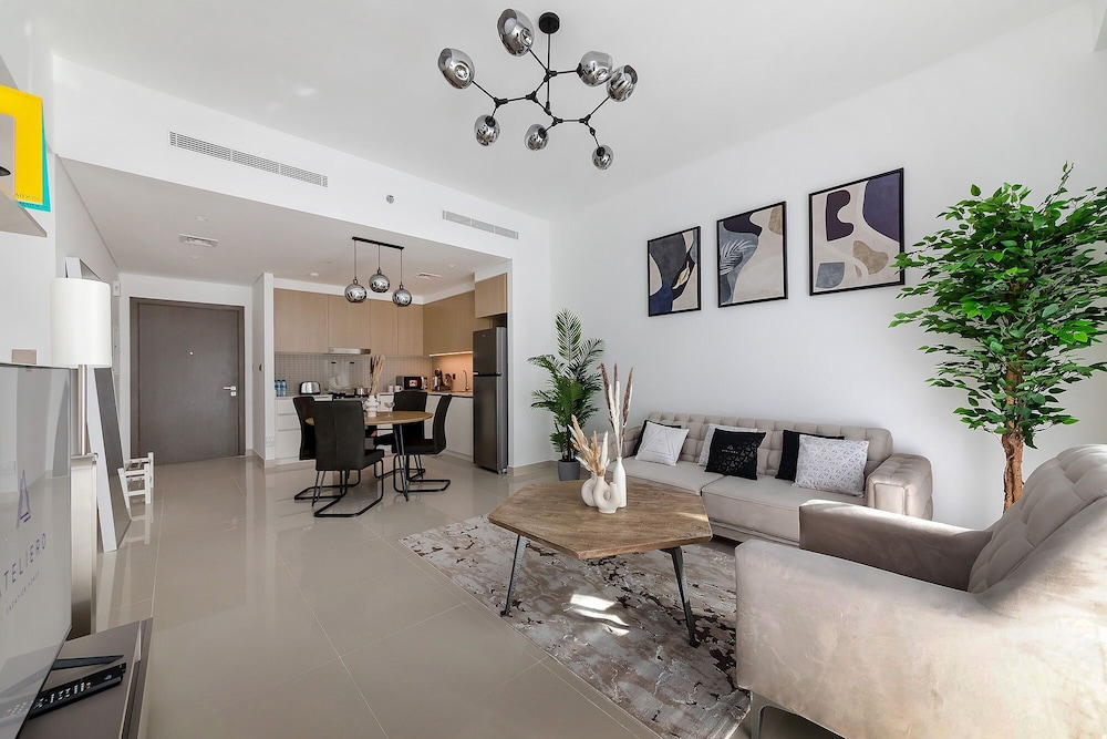 Wonderful Apartments in Icon Bay