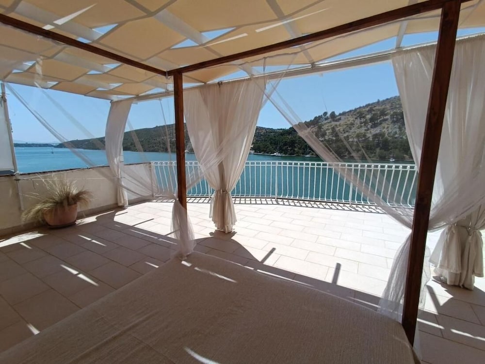 Room-maria Apartments Zaton - Pergola ap