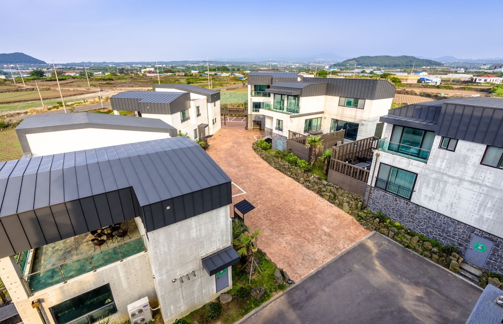 Eco Green Resort