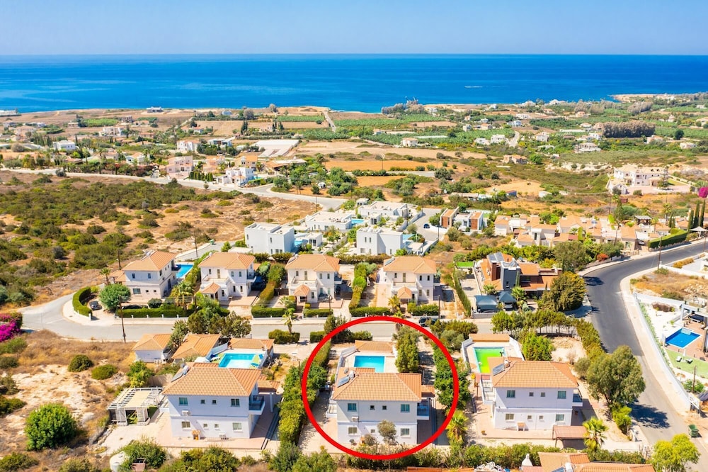 Villa Aristotle in Peyia