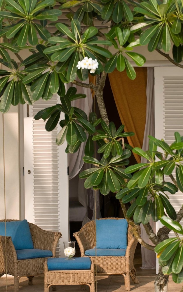 Sri Villas