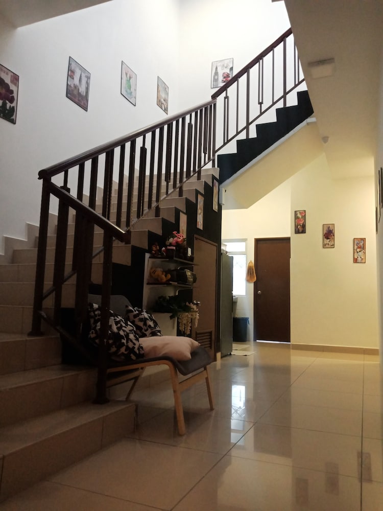Gosh Desaru Bed Space photo 8