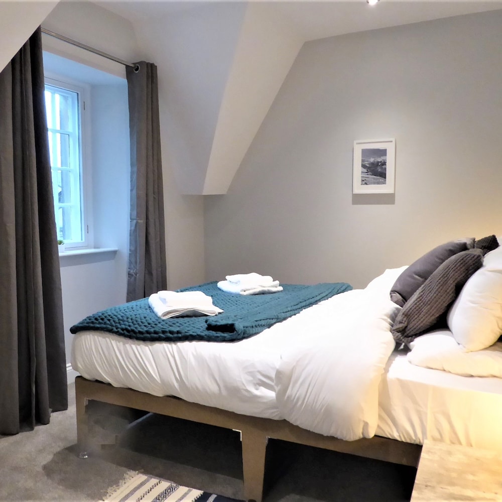 Town Hall Lofts Flat 3 Settle view 4