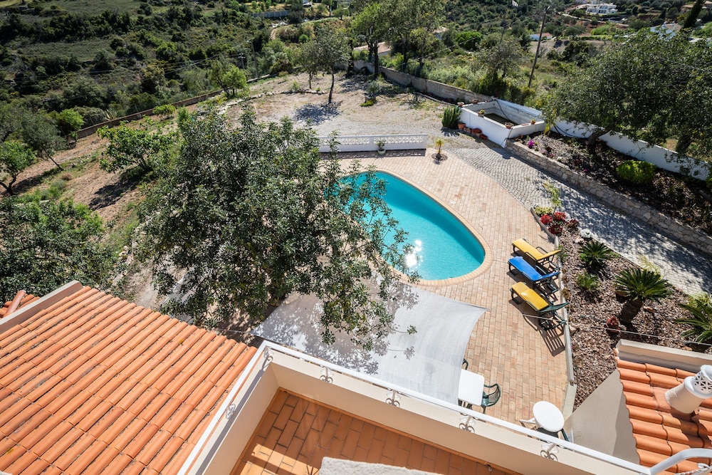 Looking to Landscape Sea View Private Pool Villa