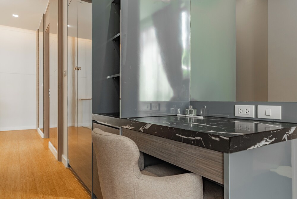 Panora Villa 8119 By Villacarte