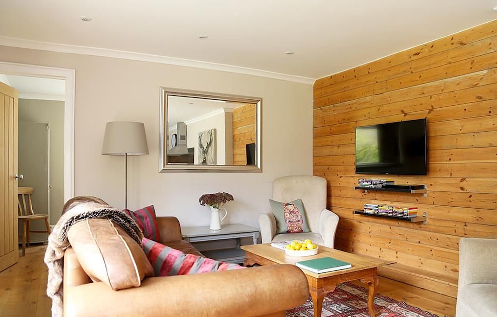Poundgate Park Holiday House