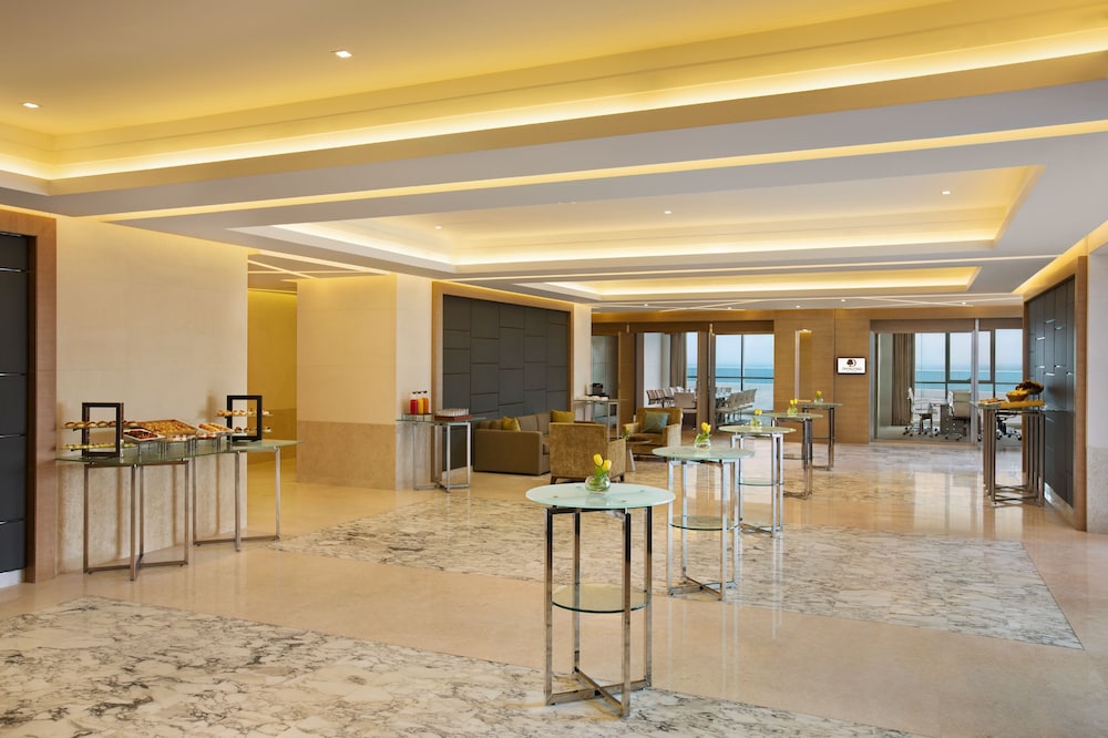 DoubleTree by Hilton Dubai - Jumeirah Beach