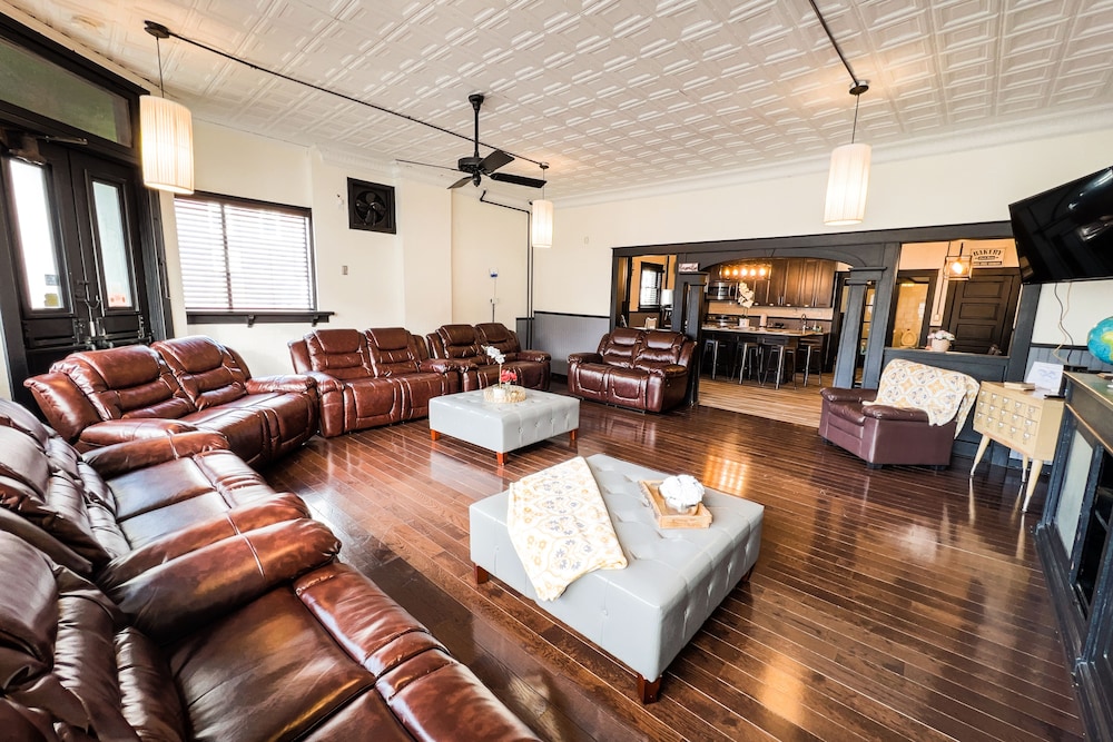 lounge