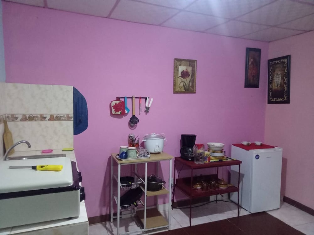 Cozy La Chorrera Villa With Private Patio & Nature Views