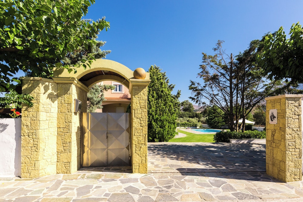 Villa Aurora Crete