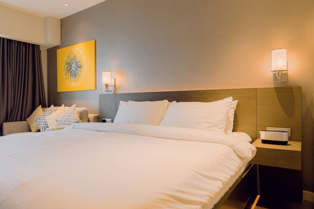 Hotel Residences at Acqua