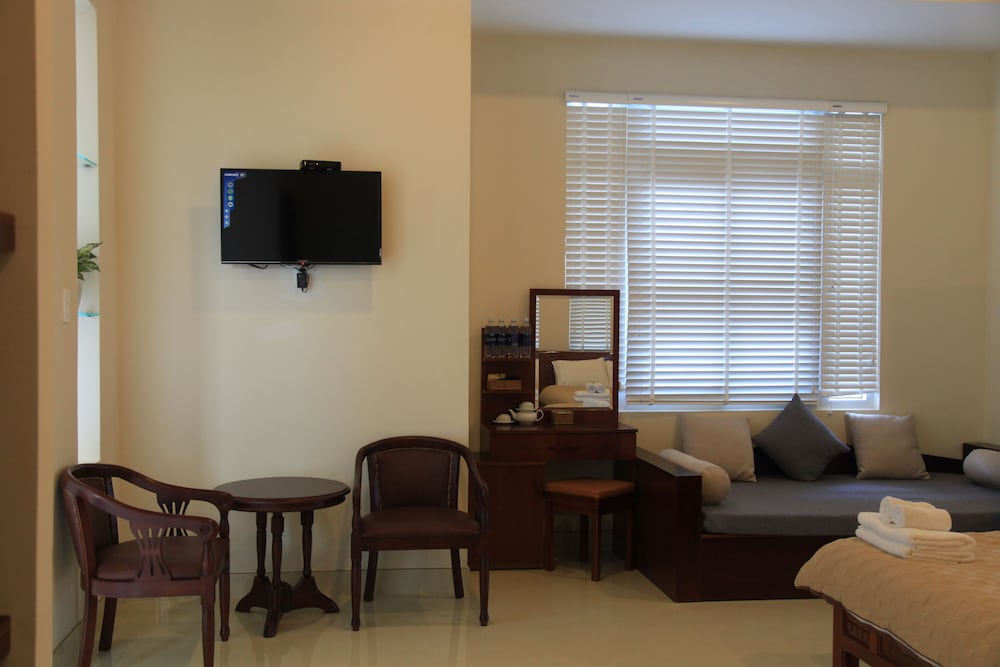 Oscar House