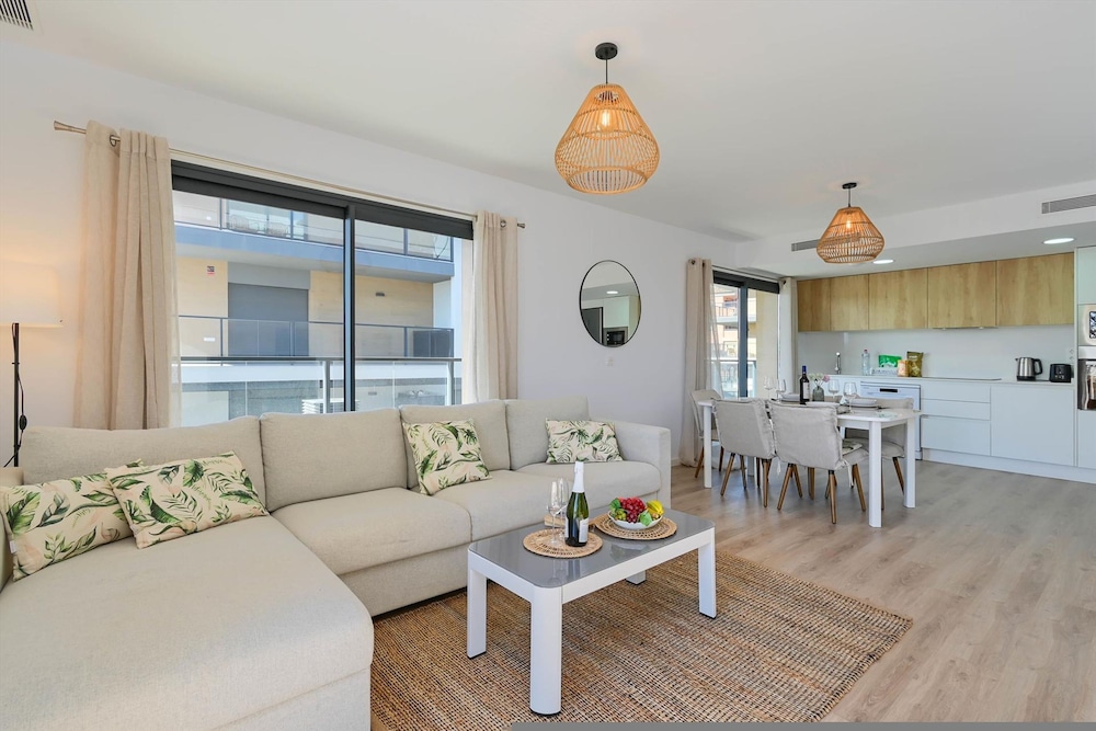 Atenea in Javea With 3 Bedrooms and 2 Bathrooms view 2