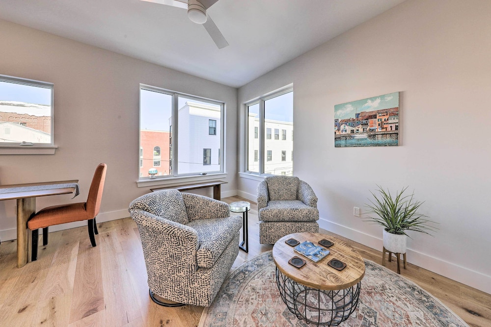 Portland Vacations - Spacious Portland Home: Walk Downtown! - Property Image 18