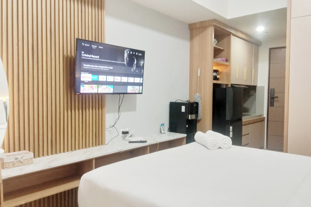 The Modern Style Studio At Vida View Makassar Apartment