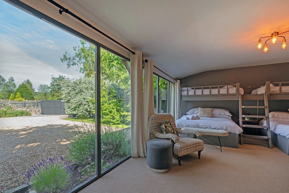Lavender Lodge