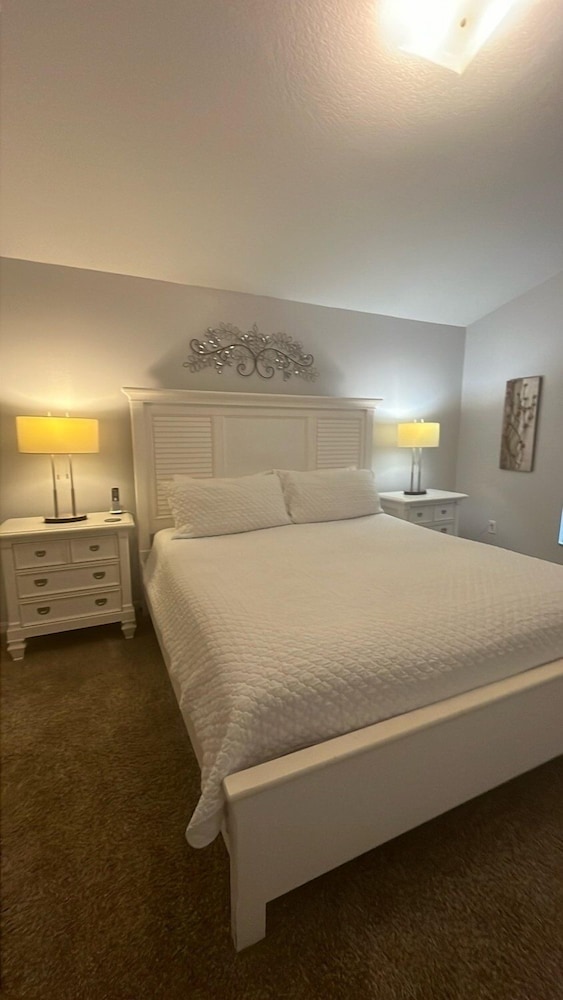 Dreamville 4 Bedrooms - Image 3