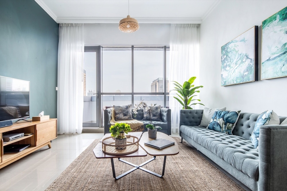 3BR Paradise for 8 With Spectacular Marina Views!
