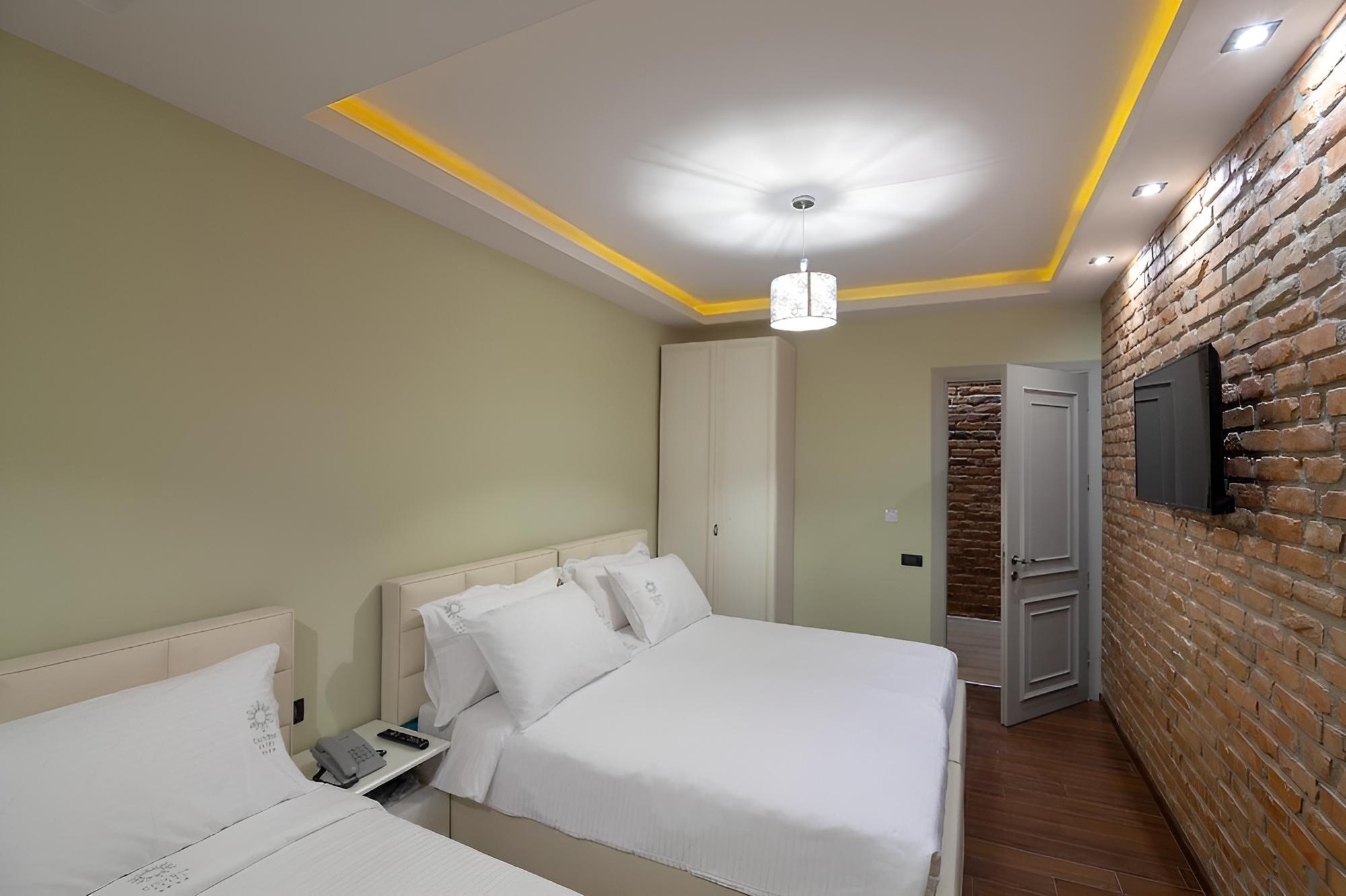 Casta Diva Hotel