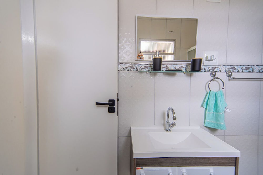 Casa Pet Friendly com Wi-fi e Garagem no Ocian