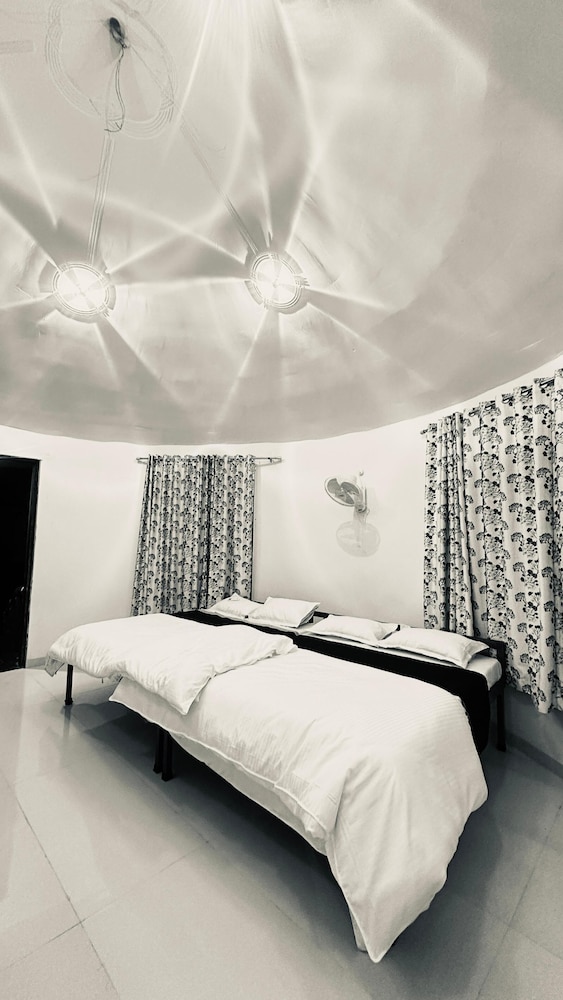 Shyam Resort