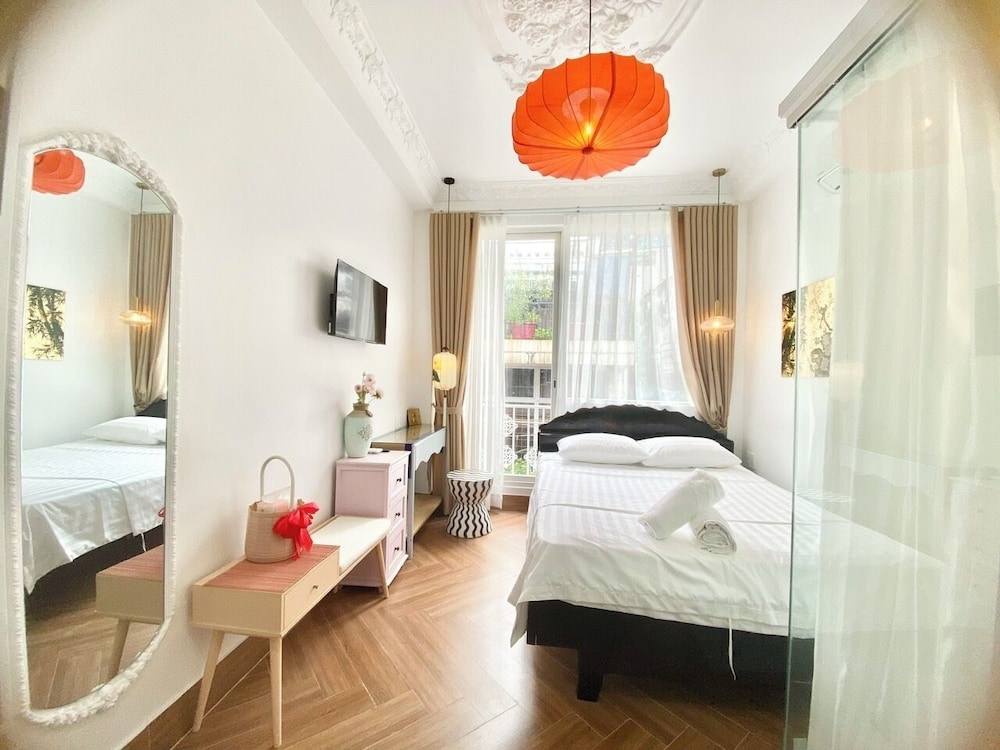 Cherry Blossom Boutique Hotel