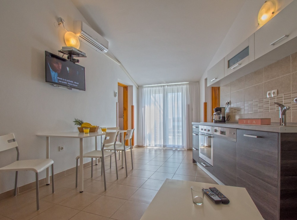 Contemporary Crikvenica Apartments With Private Parking